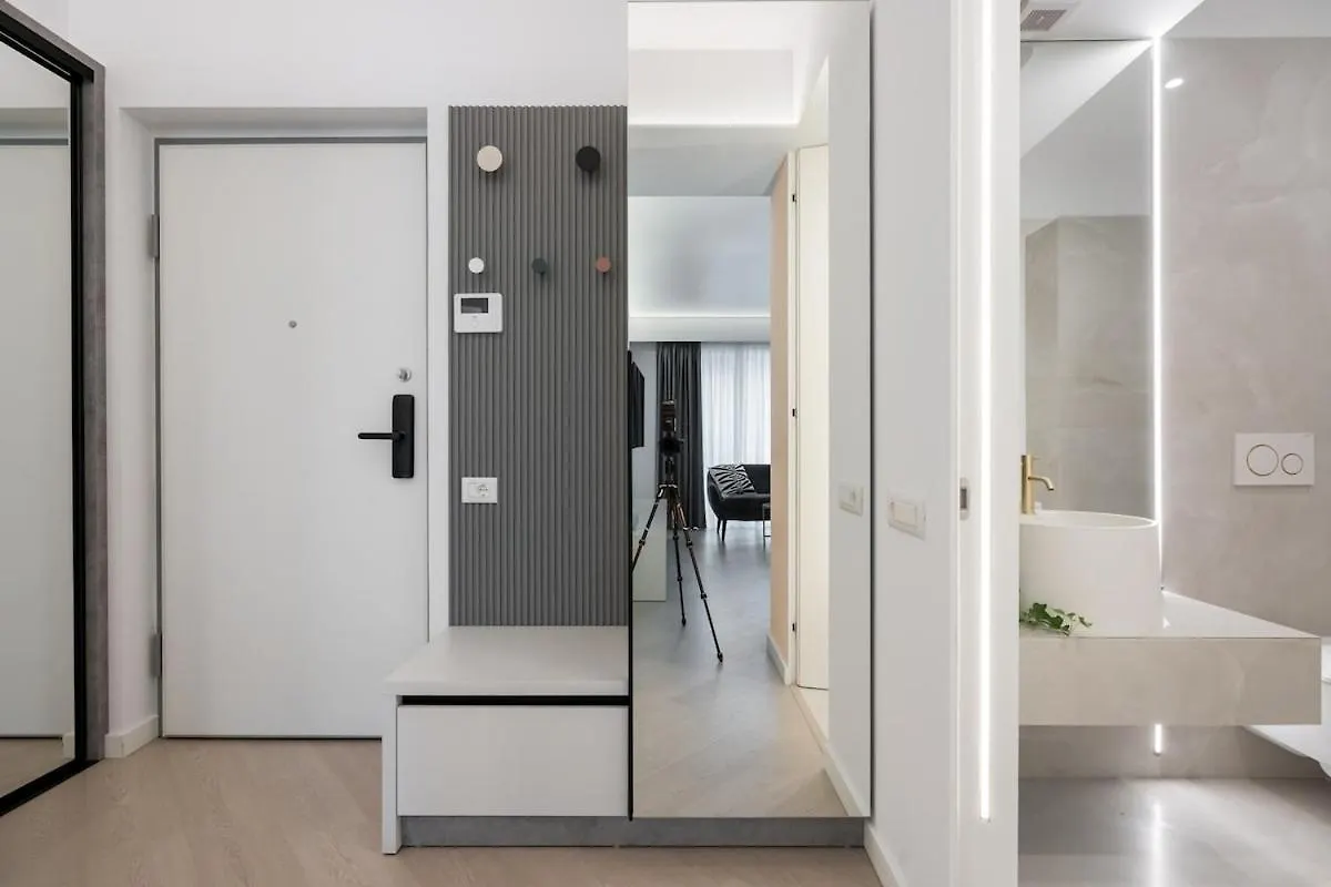 Zebra Business & Leisure Heaven Apartment Voluntari Romania